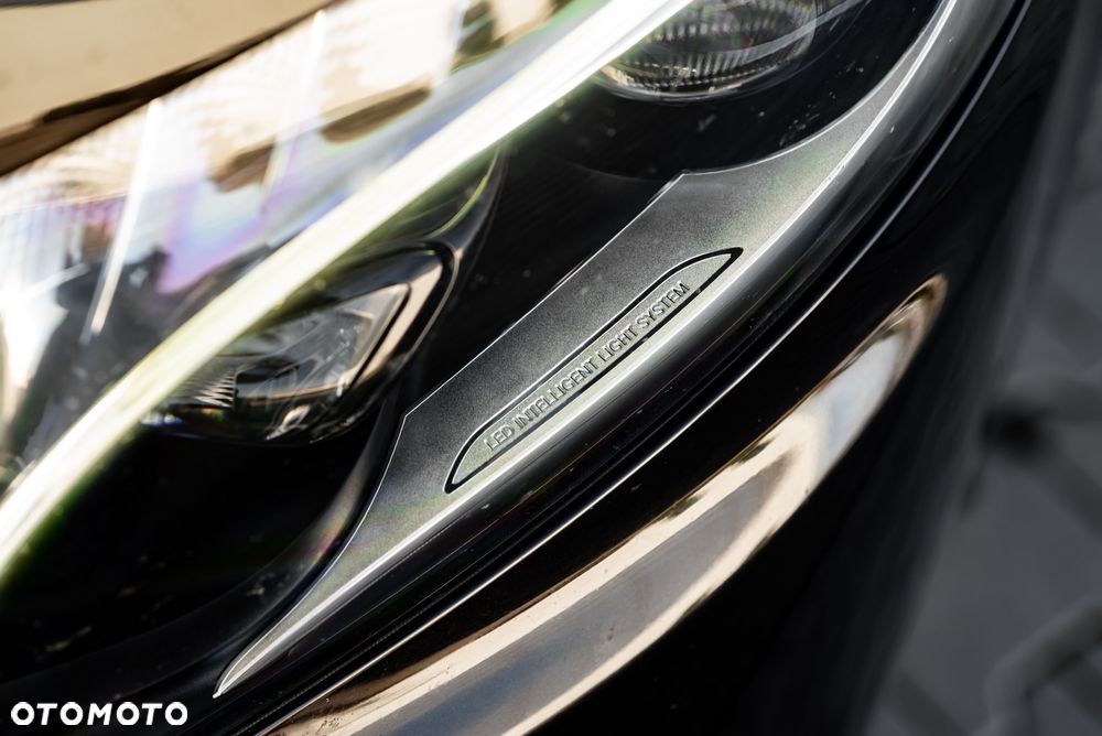 Mercedes-Benz Klasa V 250 (BlueTEC) d 7G-Tronic - 14