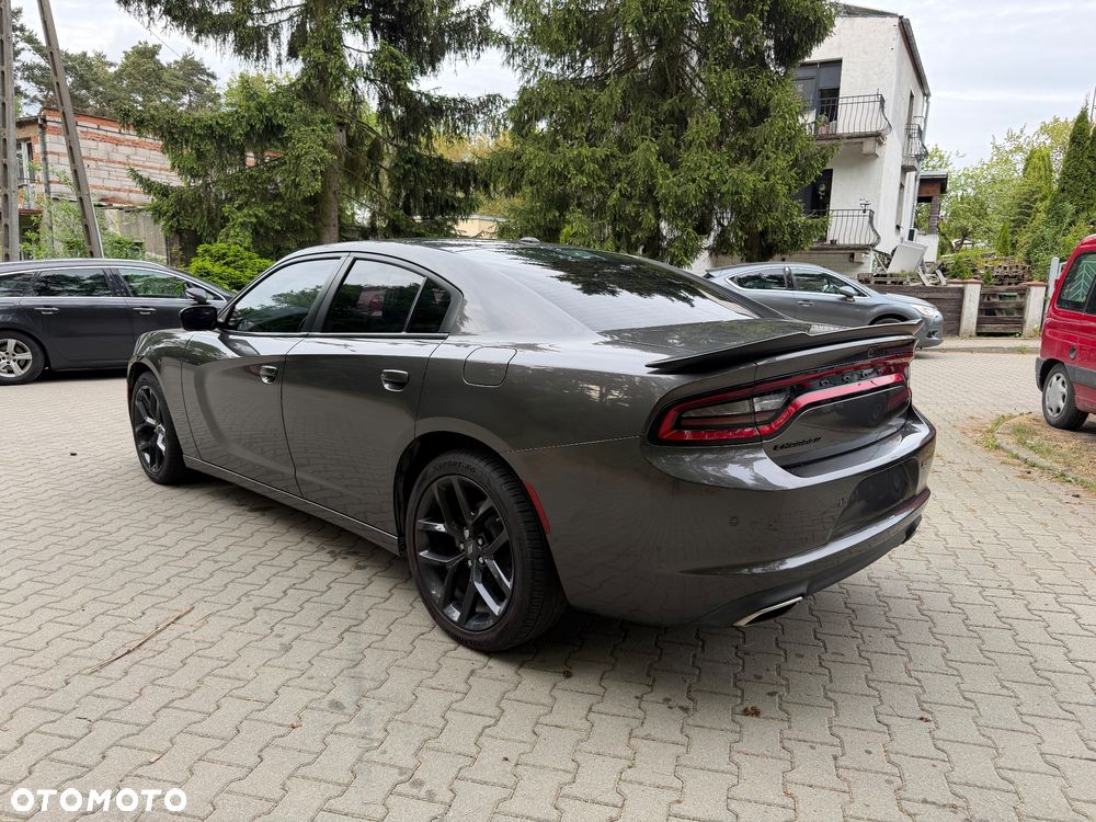 Dodge Charger - 2