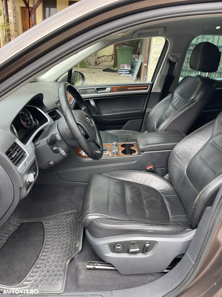 Volkswagen Touareg - 9