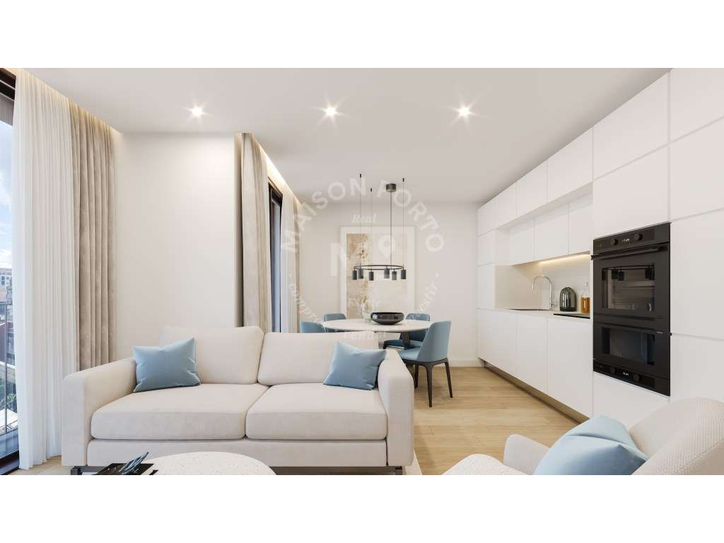 Apartamento T3 com Varanda e Garagem, na Rua de Brito Capelo, Porto - Grande imagem: 4/16