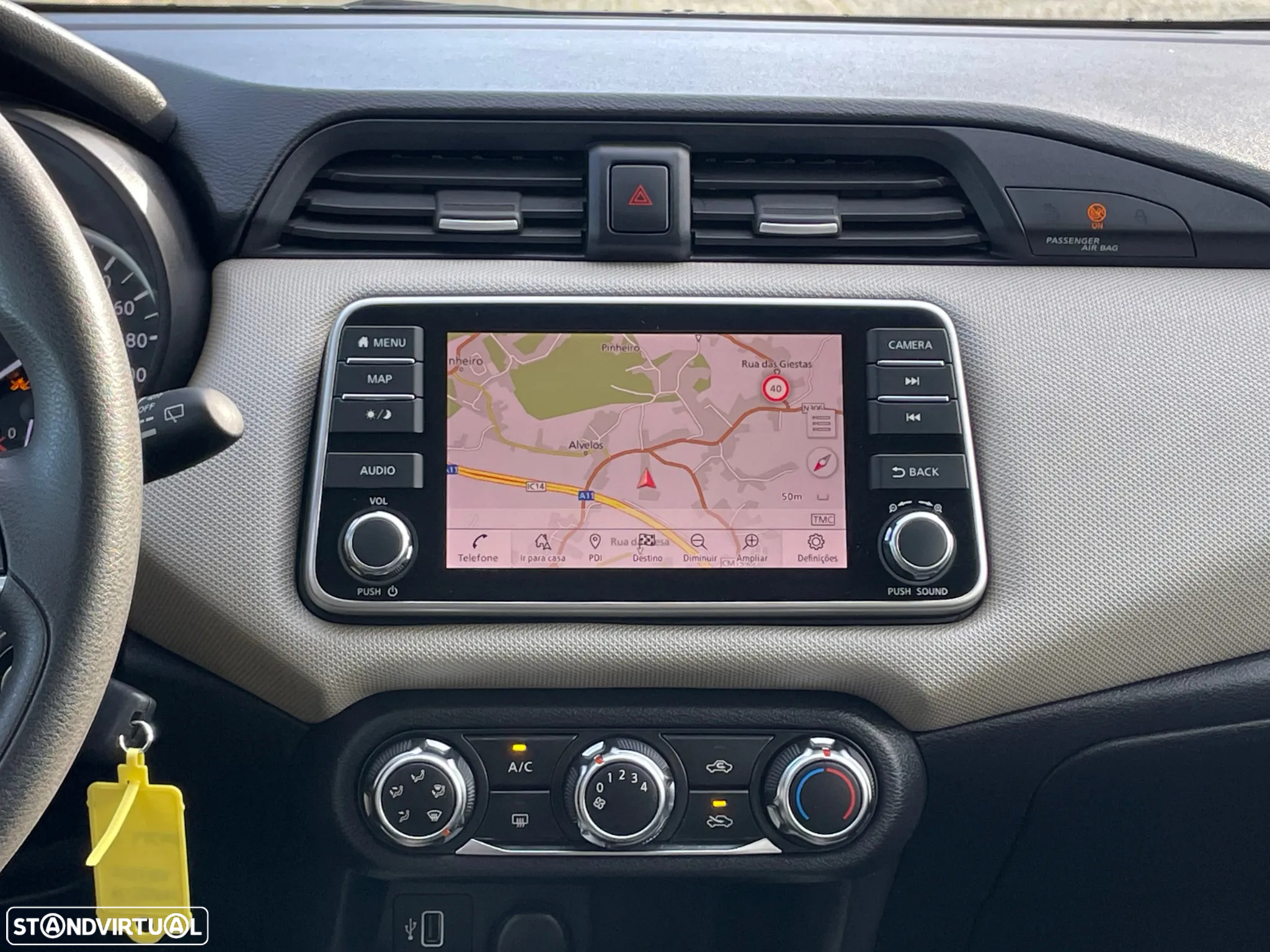 Nissan Micra 1.0 IG-T Acenta - 17