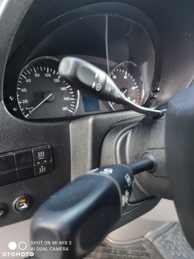 Mercedes-Benz Sprinter 319 - 24