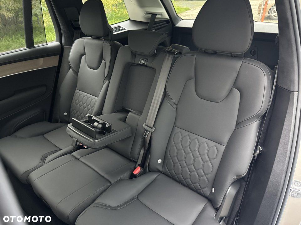Volvo XC 90 - 11