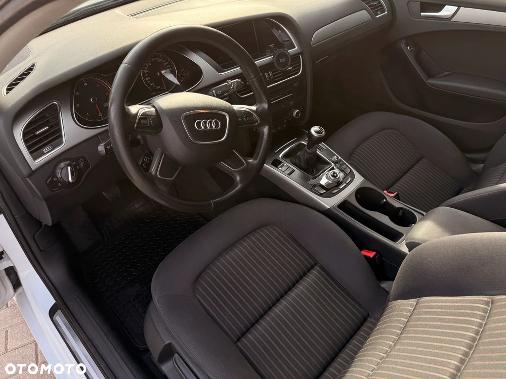 Audi A4 Avant 2.0 TDI - 6