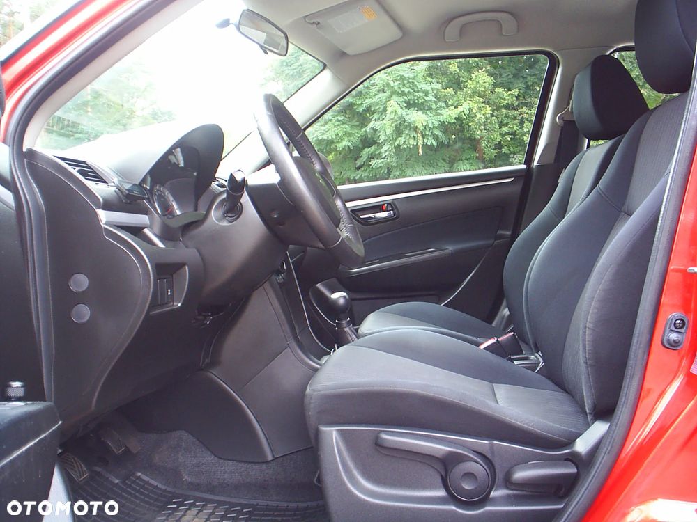 Suzuki Swift 1.2 4x4 Club - 6