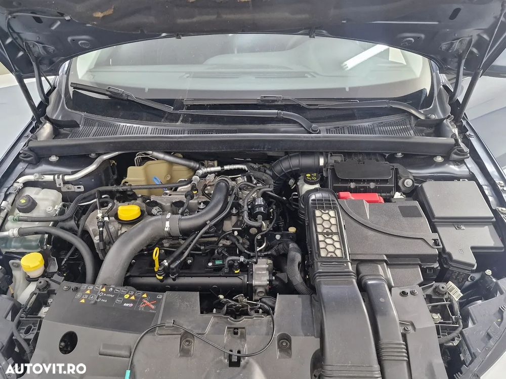 Renault Megane Energy TCe Business - 10