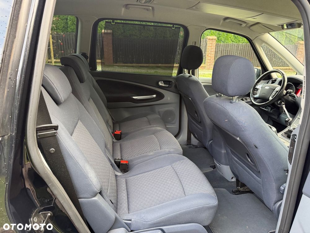 Ford Galaxy 2.0 TDCi DPF Ghia - 14