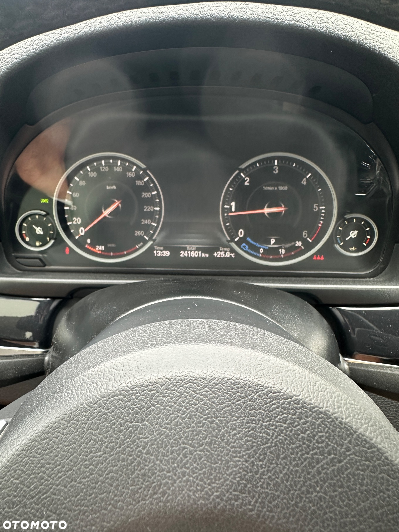 BMW Seria 5 520d xDrive Luxury Line - 9
