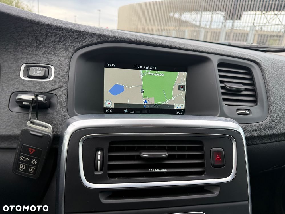 Volvo V60 D2 Drive-E Kinetic - 22
