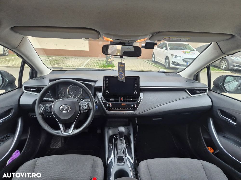 Toyota Corolla 1.8 Hybrid Comfort - 7