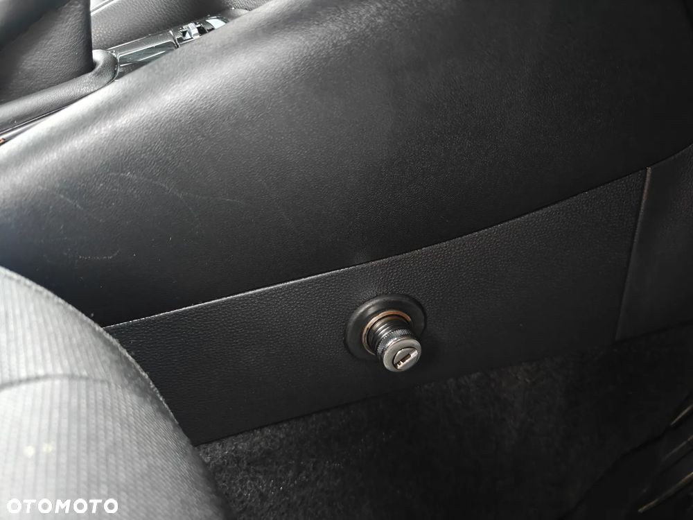 Toyota Corolla 1.8 Hybrid Comfort - 4