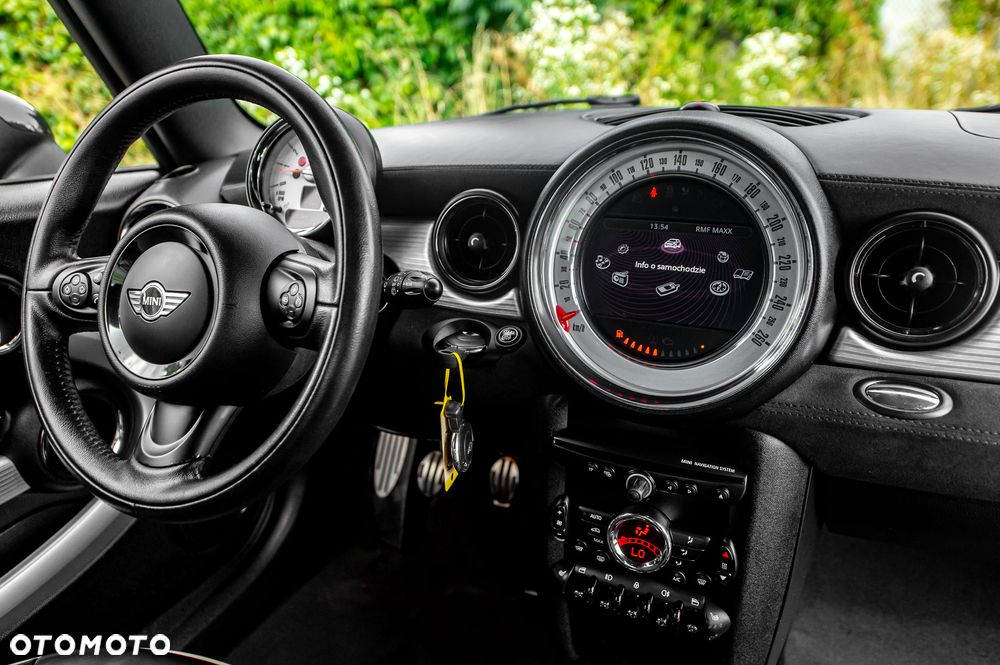 MINI Cooper S 50 Camden - 22