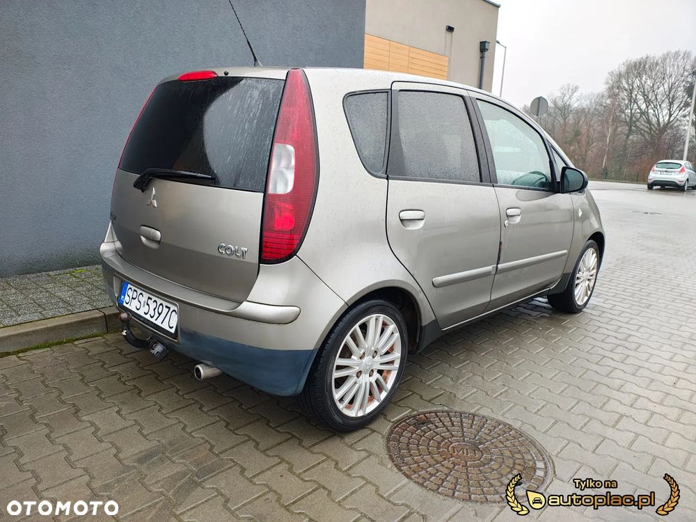 Mitsubishi Colt 1.3 Intense - 11