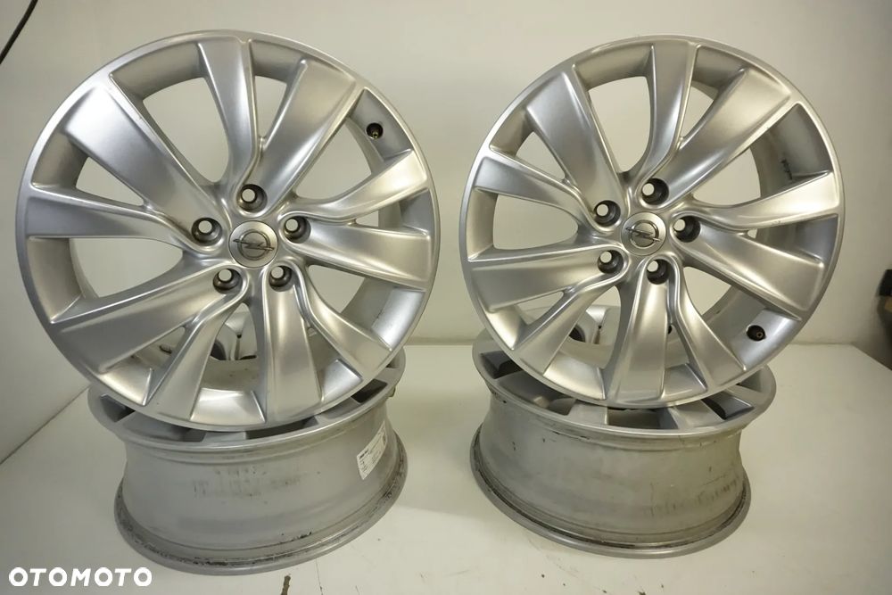 Felgi 18 OPEL ZAFIRA C INSIGNIA B ASTRA J ANTARA CHEVROLET 5X115 Czujniki