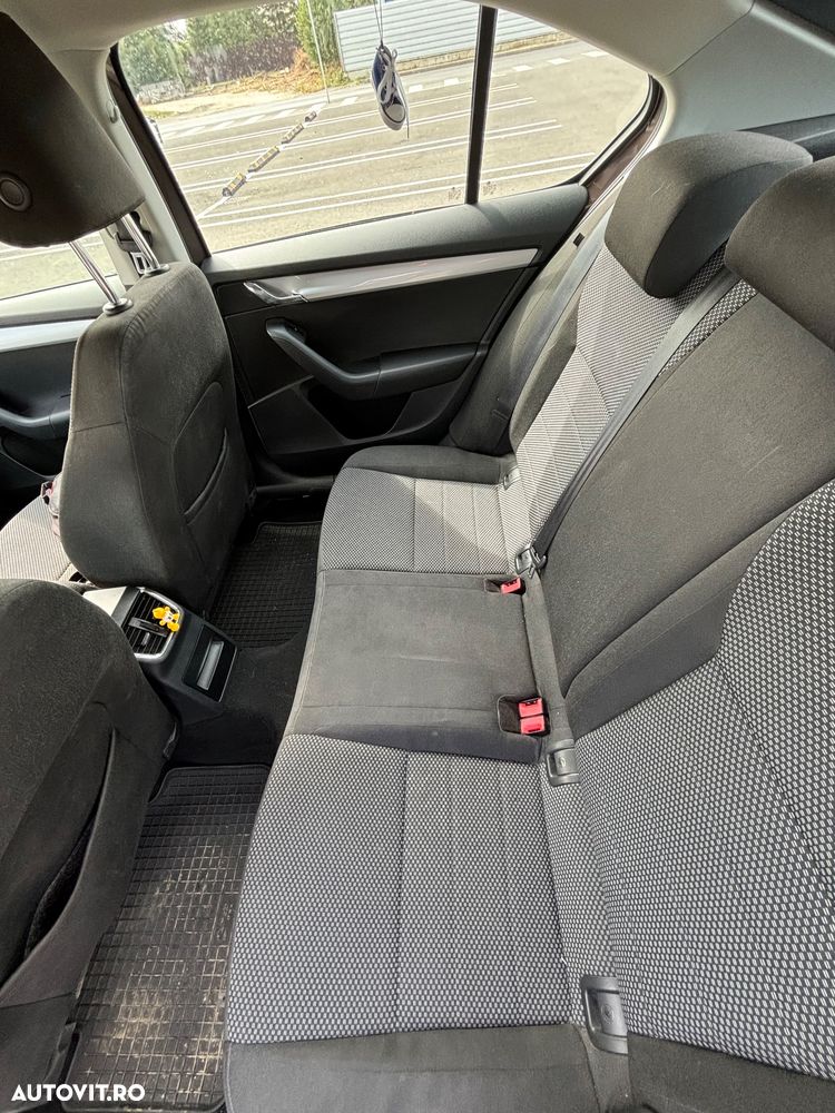 Skoda Octavia 1.6 TDI Green tec Edition - 14