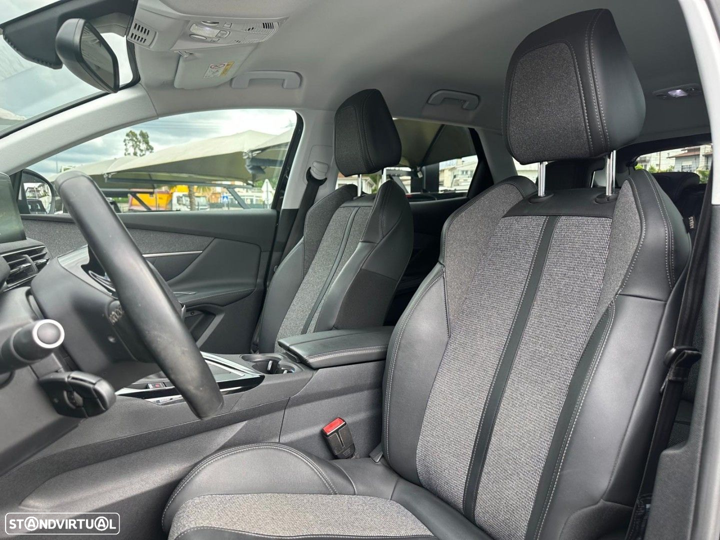 Peugeot 3008 1.5 BlueHDi Allure - 25