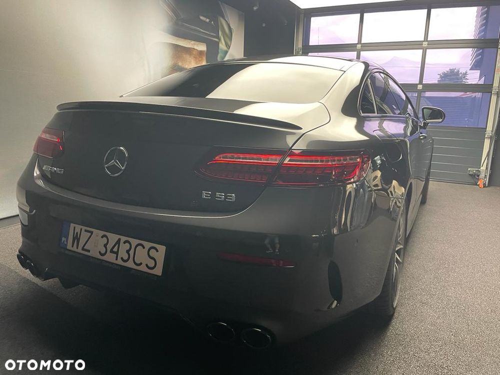Mercedes-Benz Klasa E AMG 53 4-Matic+ 9G-TRONIC - 11