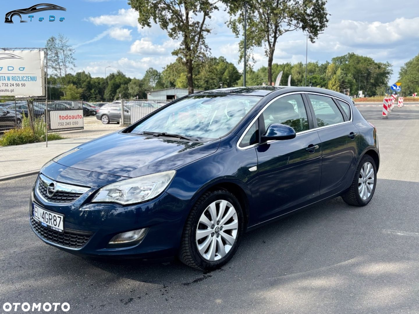 Opel Astra IV 1.6 Cosmo EU6 - 3