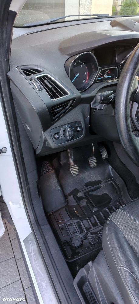 Ford Kuga 2.0 TDCi 4WD Titanium - 10