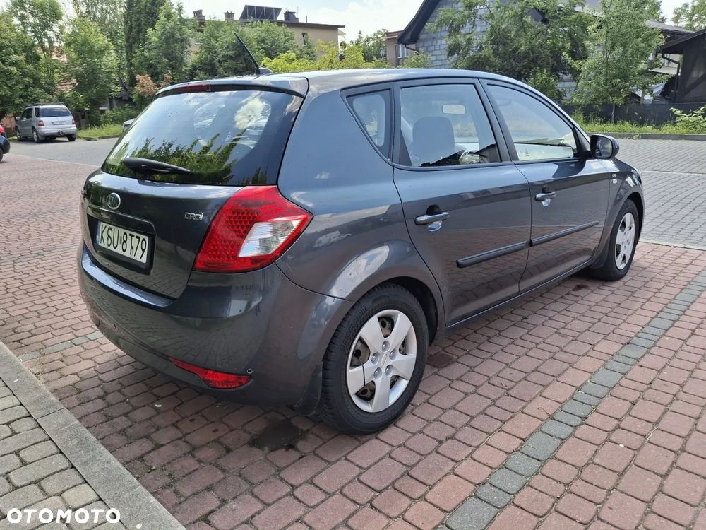Kia Ceed 1.6 Crdi Comfort - 3