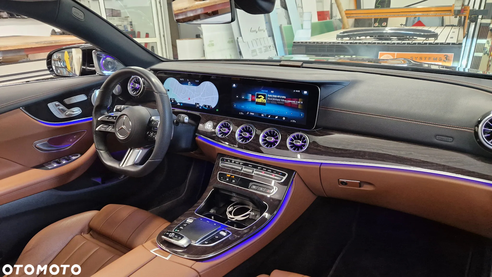 Mercedes-Benz Klasa E 220 d Coupe 4-Matic AMG - 15