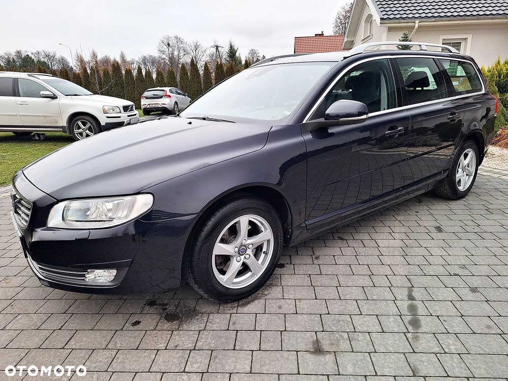 Volvo V70 D3 Momentum - 19
