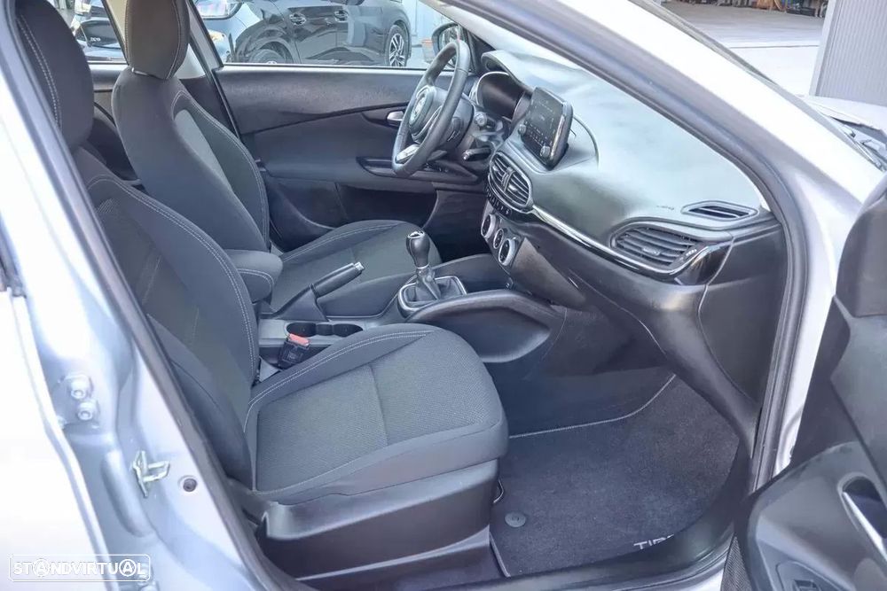 Fiat Tipo 1.3 MultiJet Life — fotografia 8