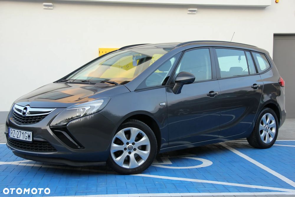 Opel Zafira Tourer 1.4 Turbo Edition - 1