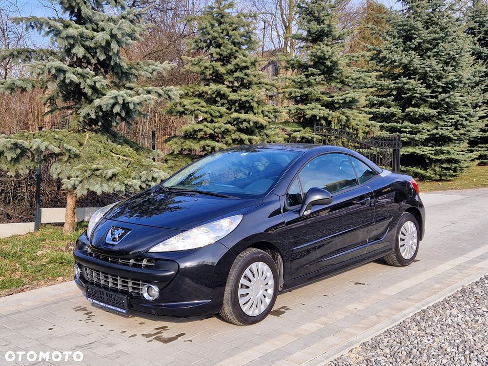 Peugeot 207 CC - 8