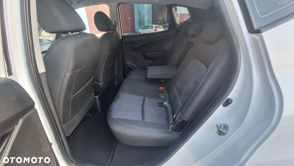 Hyundai ix20 1.4 blue Passion - 20