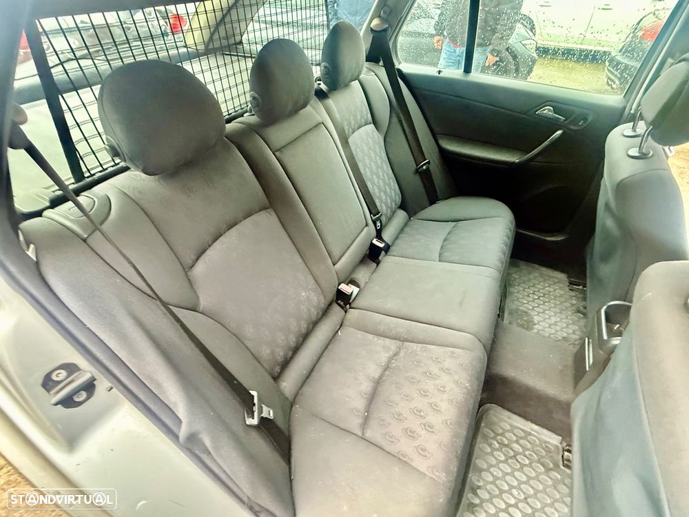 Mercedes-Benz C 220 - 38