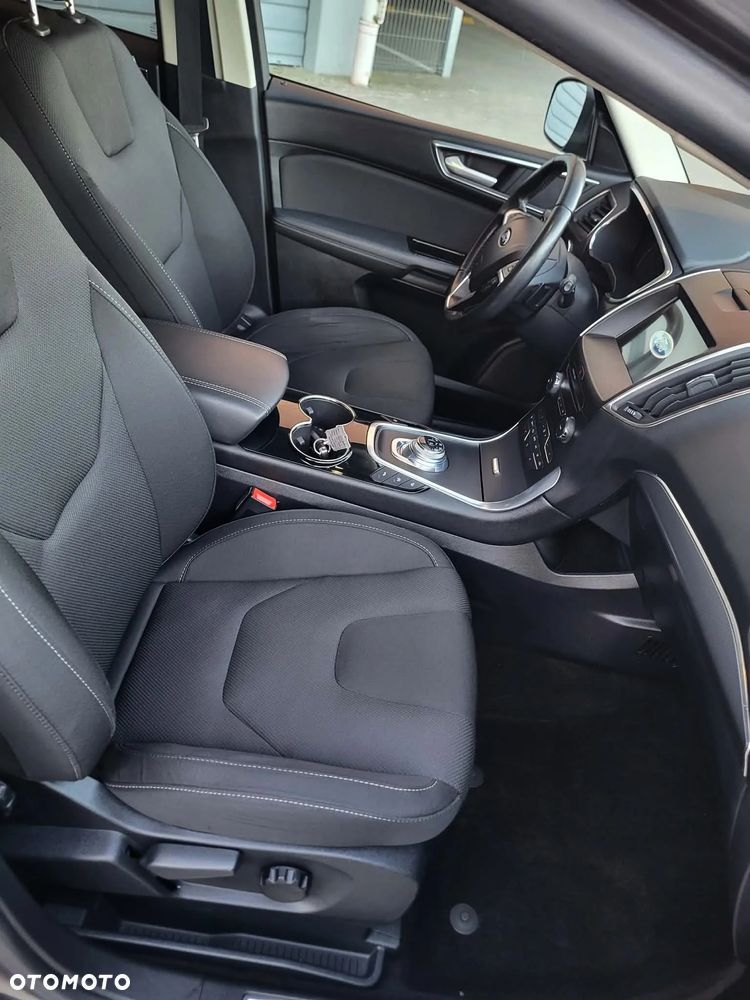 Ford S-Max 2.0 TDCi Titanium PowerShift - 7