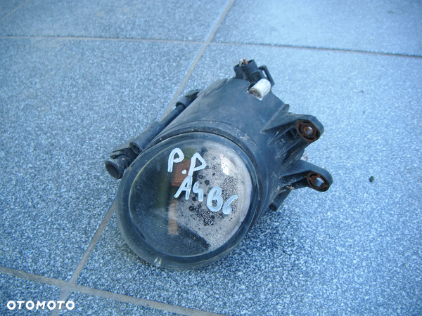 audi a4 b6 halogen prawy przód 8e0941700
