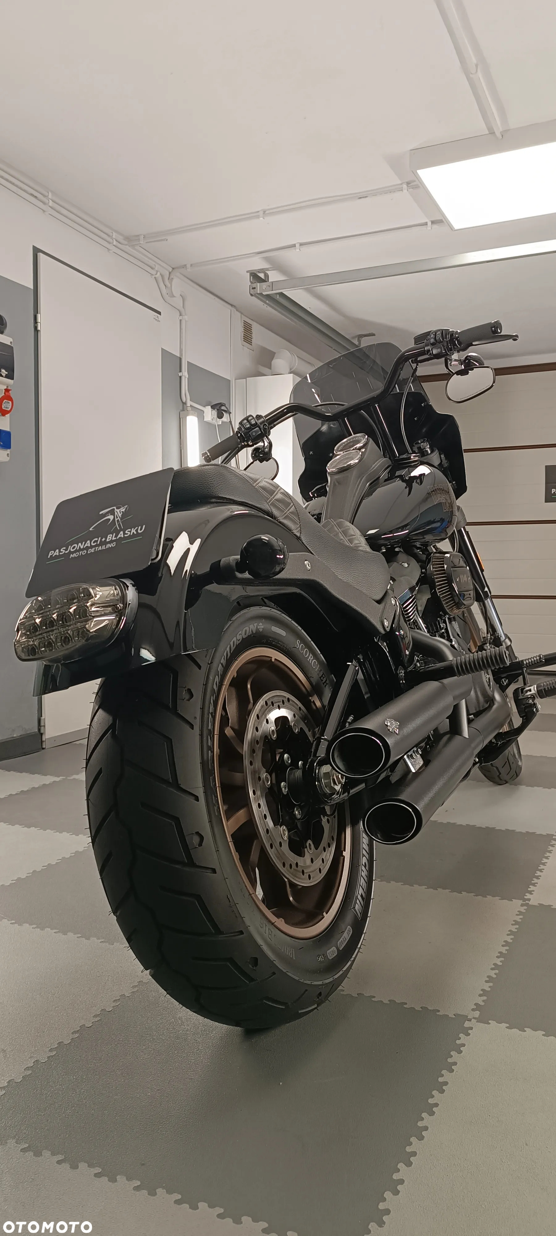 Harley-Davidson Softail Low Rider - 29