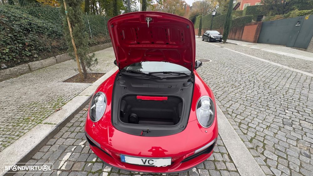 Porsche 911 (991) Carrera 4 PDK - 16