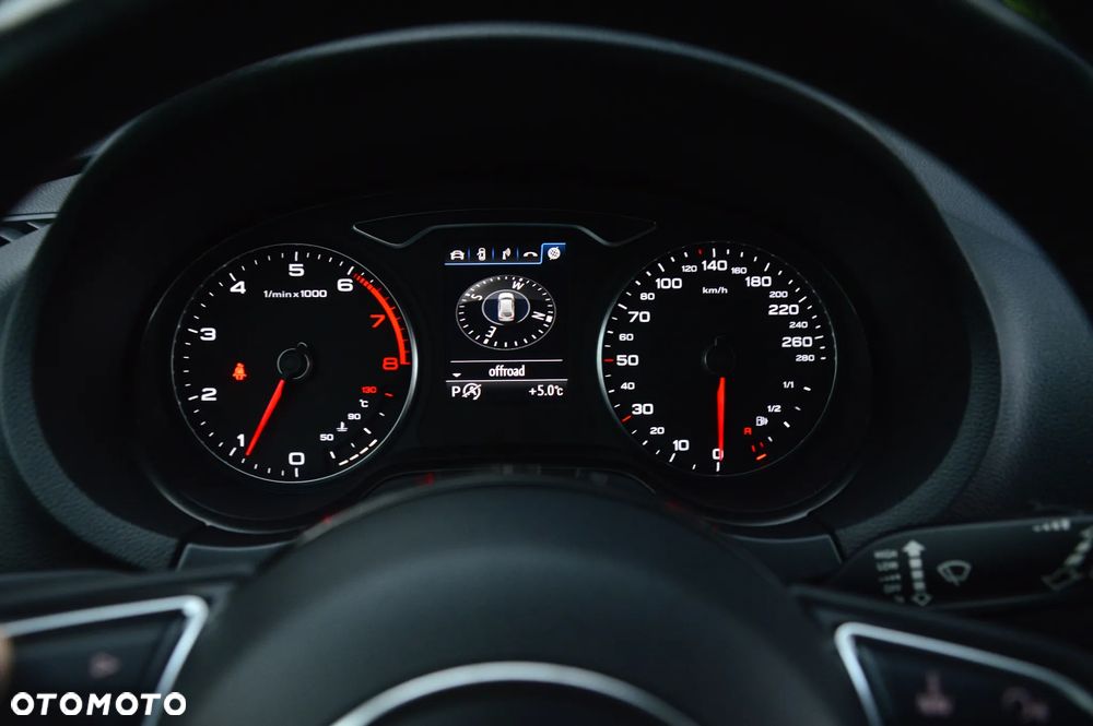 Audi A3 Sportback 1.8 TFSI quattro S tronic S line Sportpaket - 33