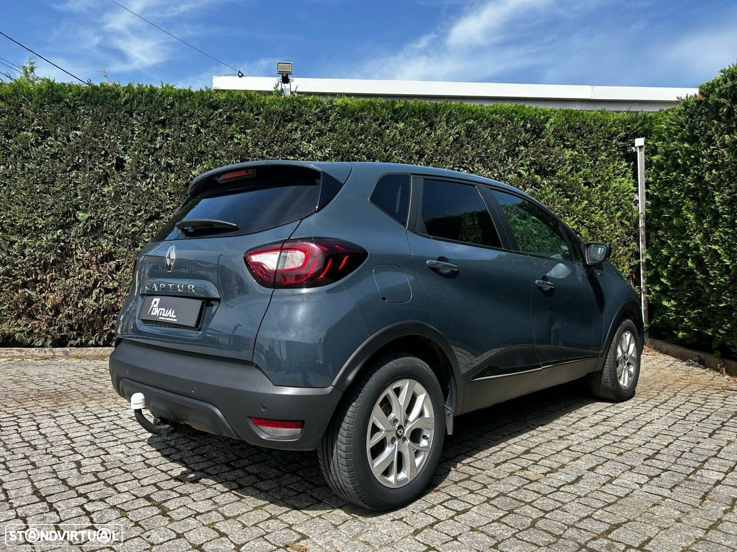 Renault Captur 0.9 TCE Exclusive - 4