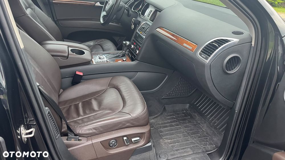 Audi Q7 - 9