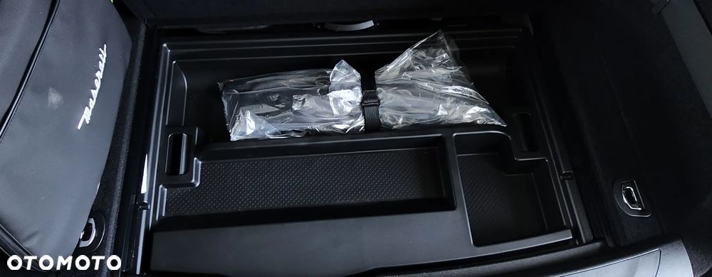 Maserati Levante Diesel Granlusso - 33