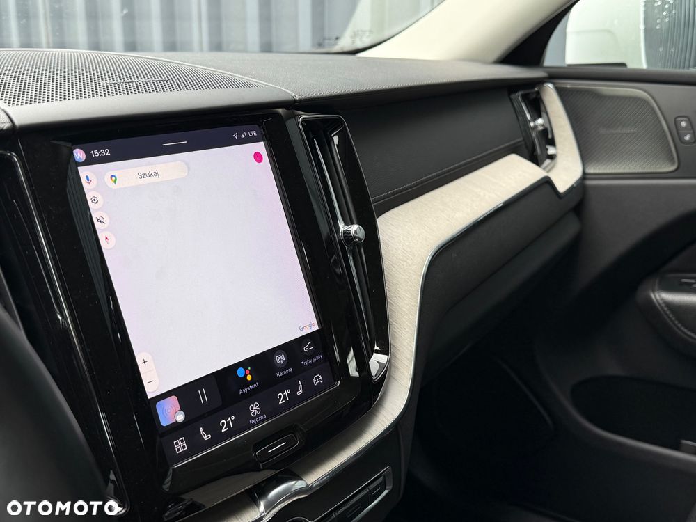 Volvo XC 60 B5 B AWD Geartronic Inscription - 17