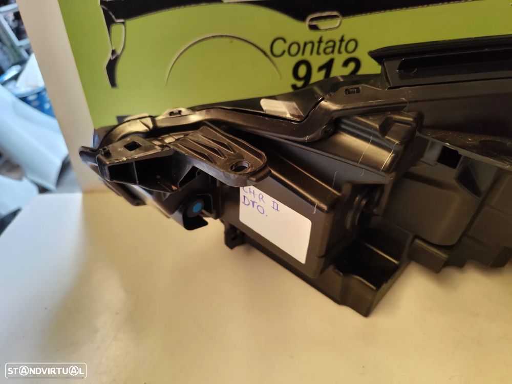 TOYOTA C-HR II FAROL FULL LED DIREITO - FF749 - 9