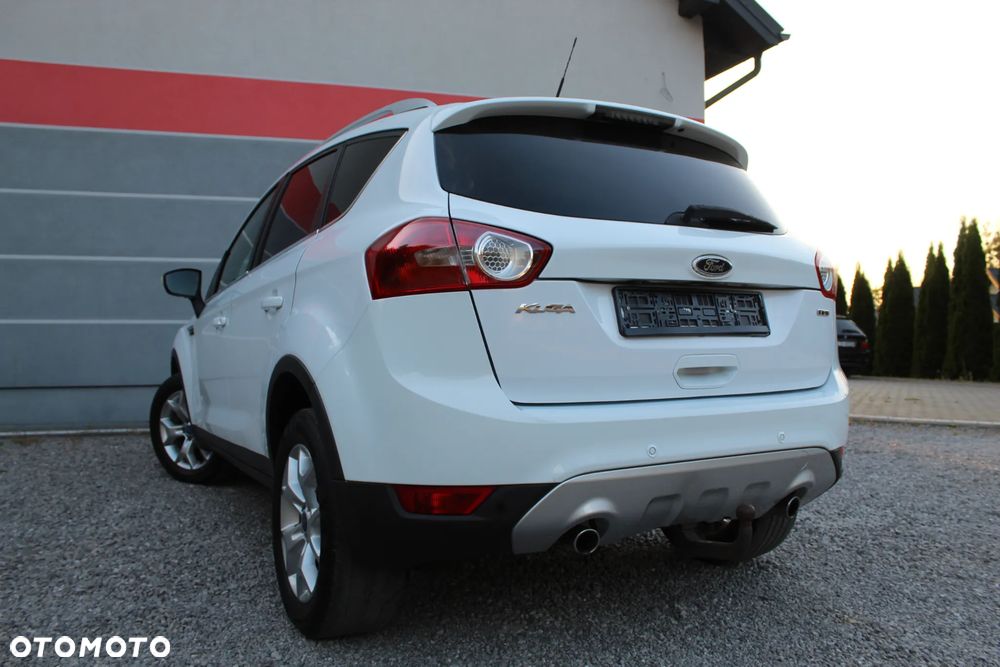 Ford Kuga 2.0 TDCi 4x4 Titanium - 4
