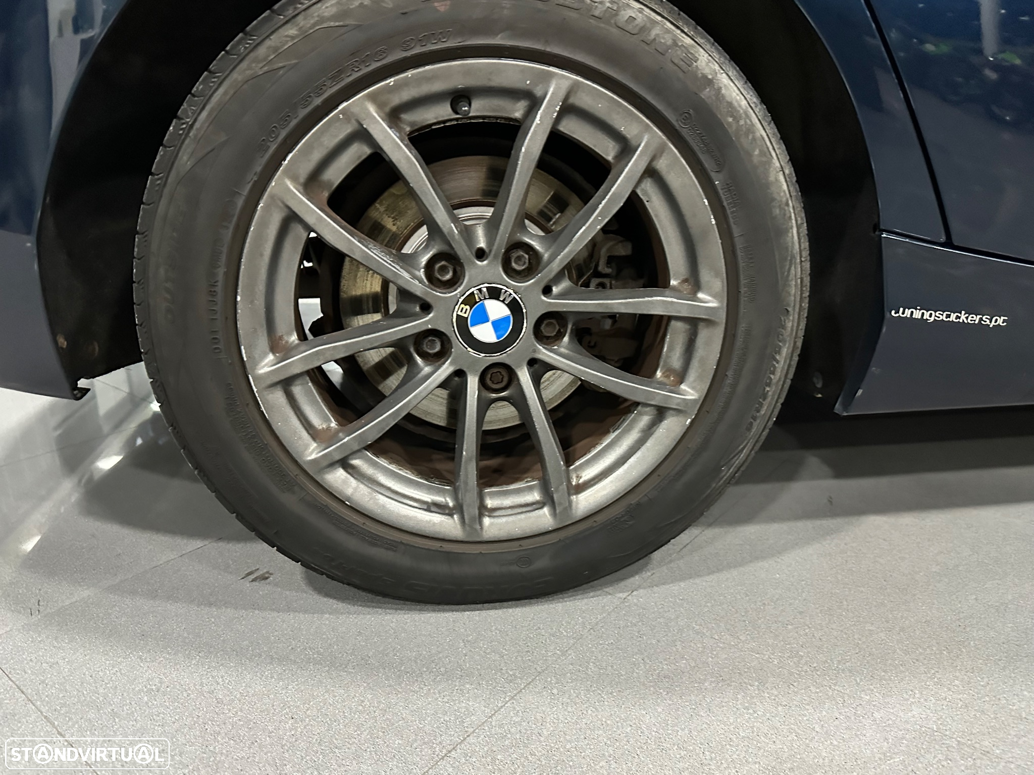 BMW 116 d EfficientDynamics - 23