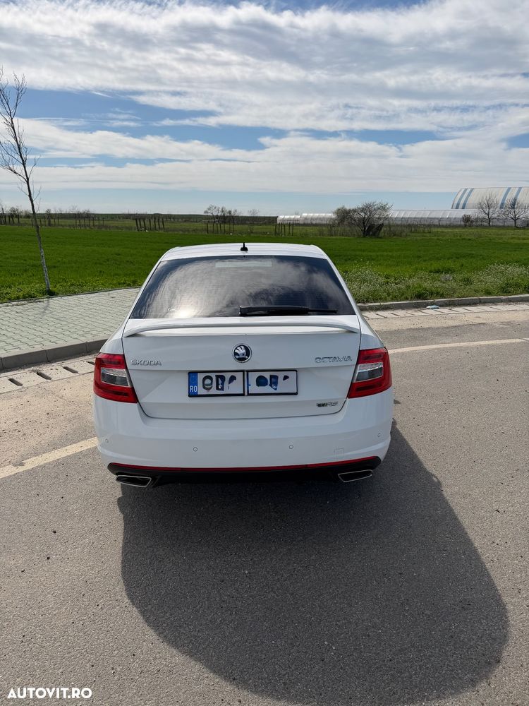 Skoda Octavia 2.0 TDI (Green tec) DSG RS - 7
