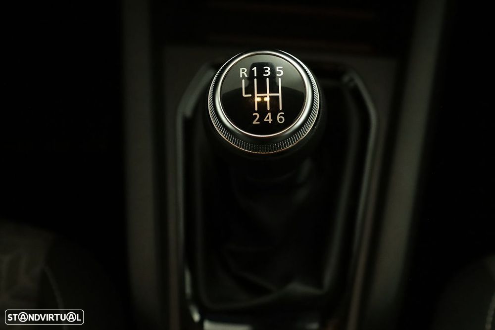 Renault Clio 1.0 TCe Evolution - 14