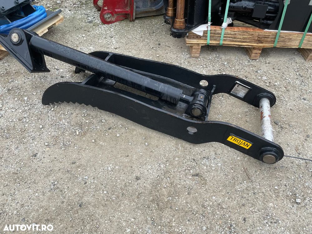 Atașamente deget hidraulic pentru excavatoare de 5,7,8 tone - 4