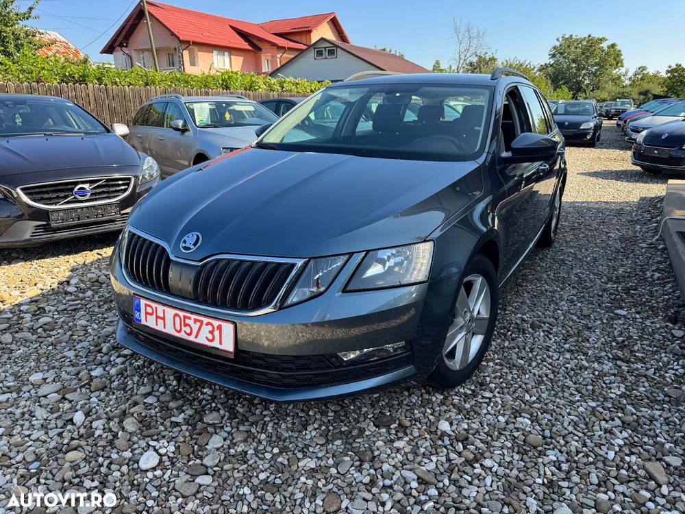 Skoda Octavia 1.6 TDI Premium Edition - 1
