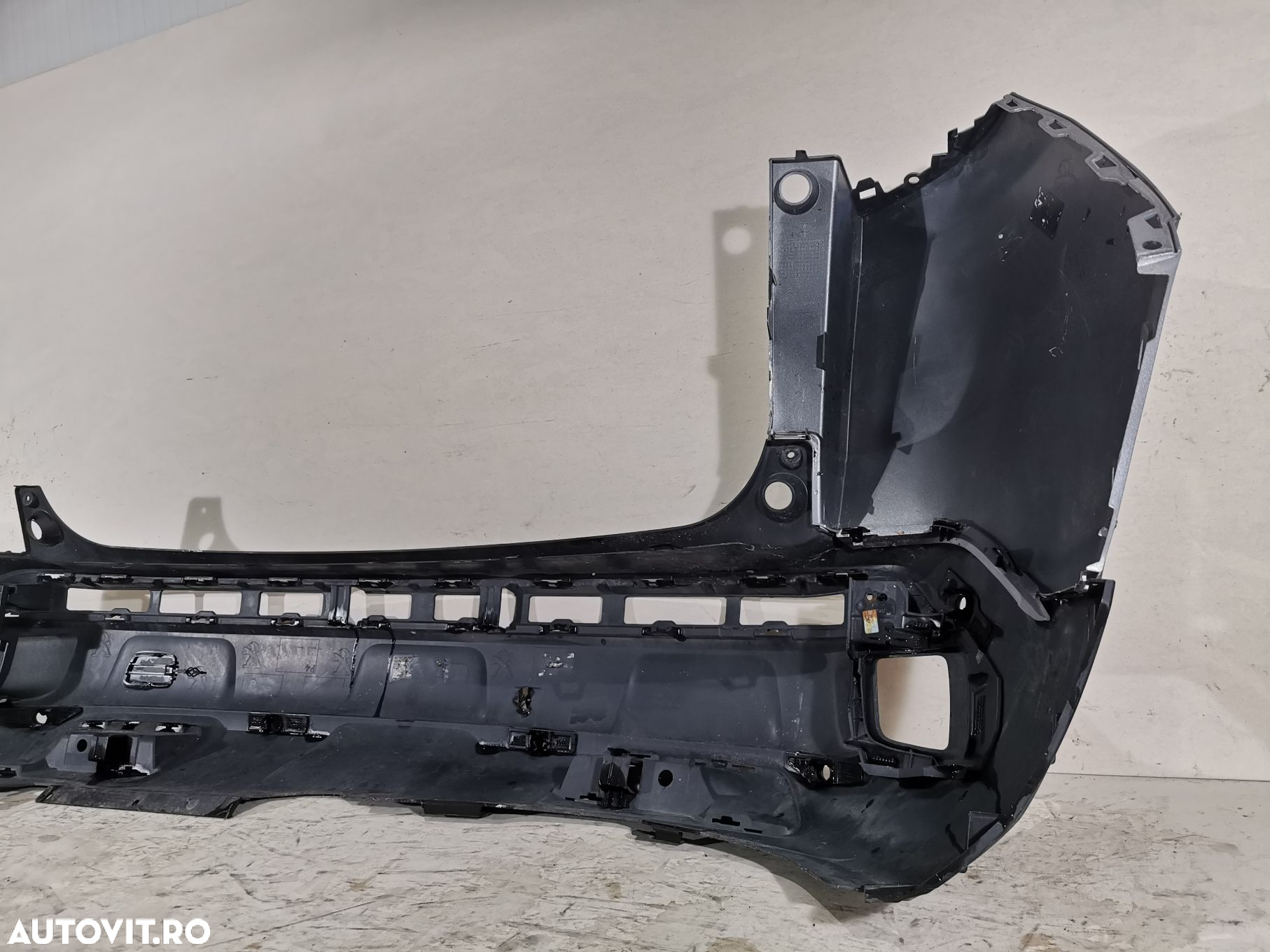 Bara spate Peugeot 3008 GT-Line, 2017, 2018, 2019, 2020, cod origine OE 9811865077 - 3