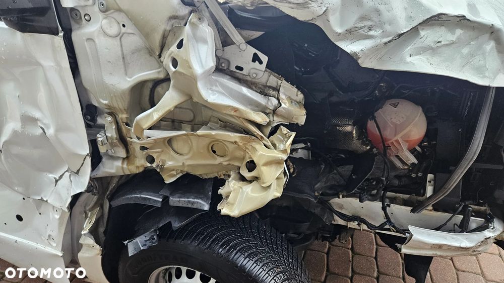 Mercedes-Benz sprinter - 14