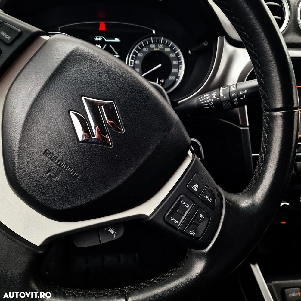 Suzuki Vitara 1.4 Boosterjet Hybrid Comfort+ - 18